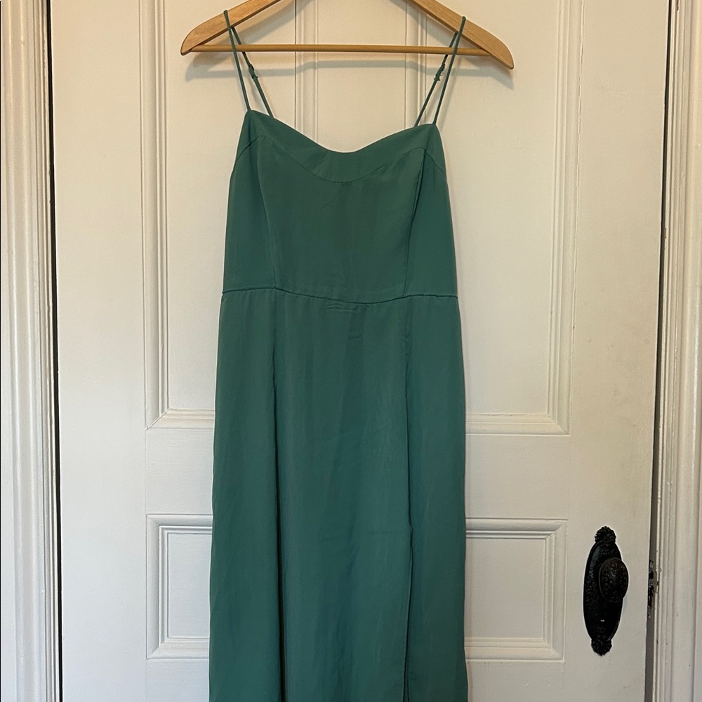 A&F Satin Camille Midi Green Dress XS Tall with front slit and smocked back